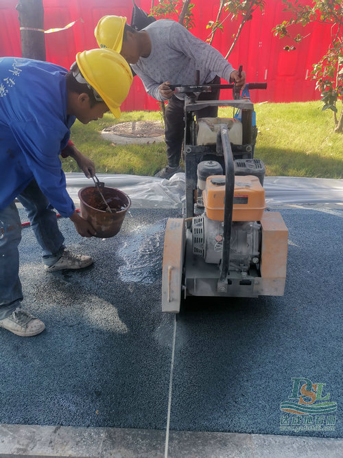 透水混凝土路面切縫 透水混凝土路面切縫
