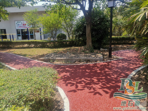 黃埔大道管理中心—透水地坪噴油成品 黃埔大道管理中心—透水地坪噴油成品