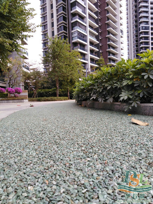 膠粘石地坪 膠粘石地坪