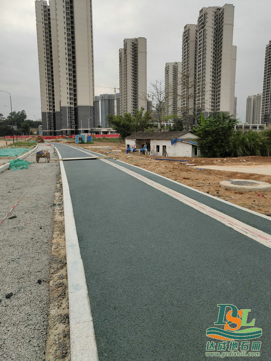 1710487605211812.jpg 透水混凝土