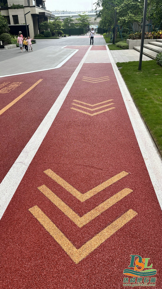 1723106592191565.jpg a78c9ac59d7de0c6f63c9b632fd8aa2.jpg