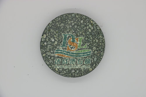 1571369722562940.jpg 透水天然露骨料地坪案例圖片IMG_9734.JPG