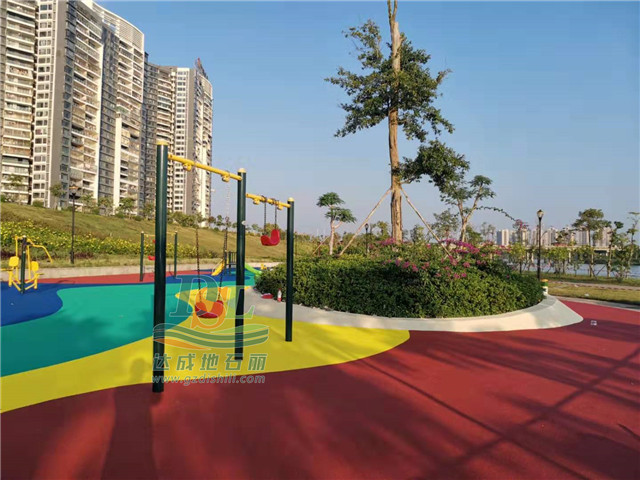 河岸整治EPDM工程項(xiàng)目 河岸整治EPDM工程項(xiàng)目