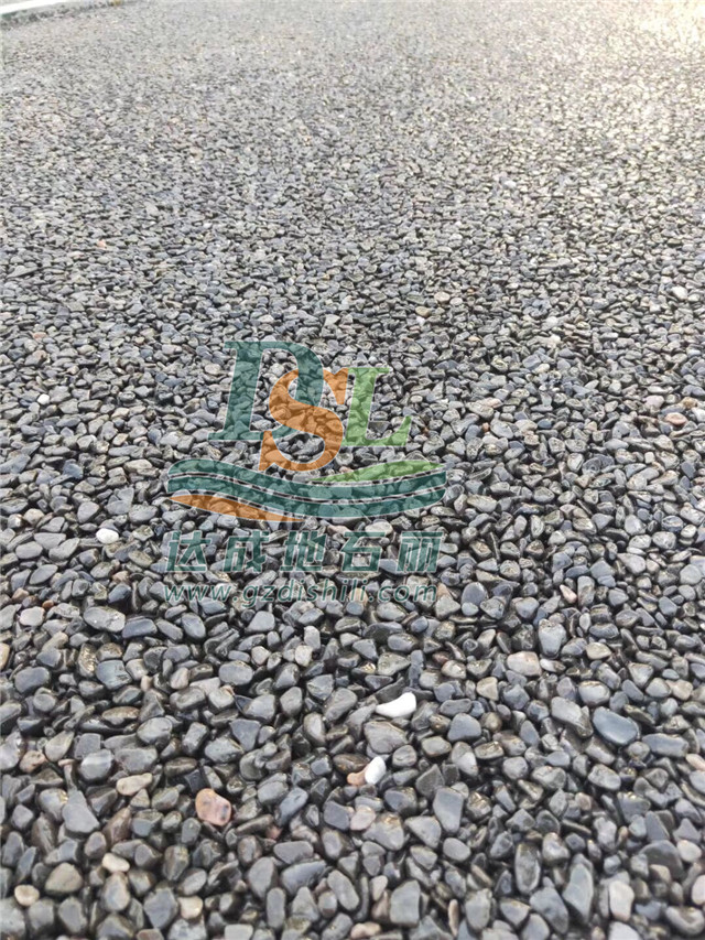 佛山千燈湖膠粘石透水地坪 佛山千燈湖膠粘石透水地坪