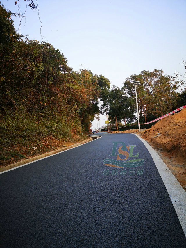 鹽田新型冷鋪型高粘彩色透水瀝青綠道 鹽田新型冷鋪型高粘彩色透水瀝青綠道