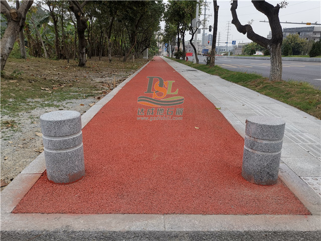 增城新塘三標(biāo)紅色透水混凝土 增城新塘三標(biāo)紅色透水混凝土