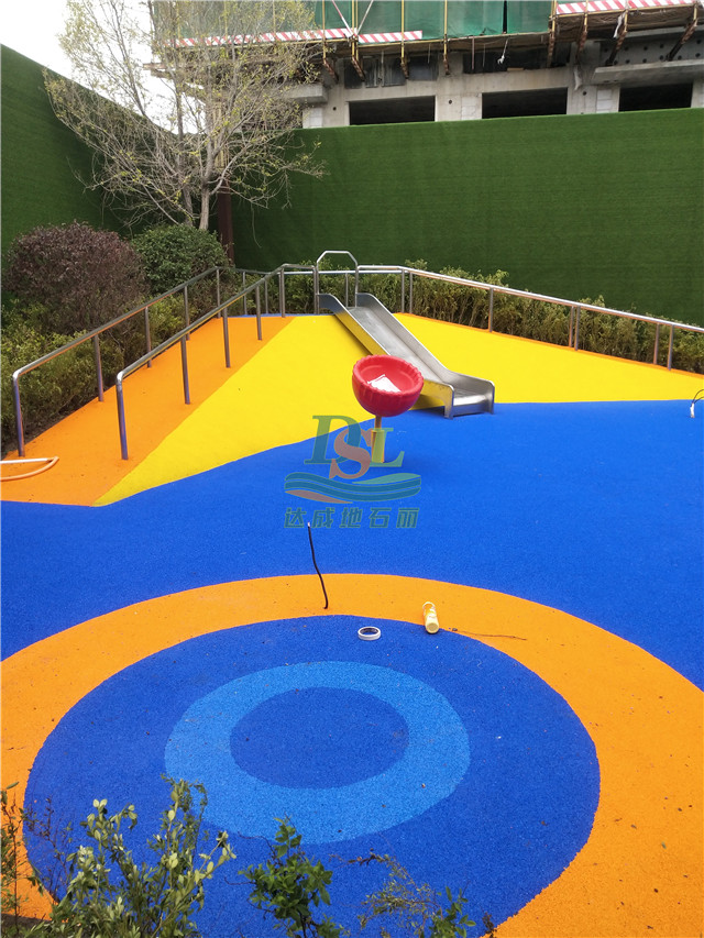 內(nèi)蒙通遼安華匯EPDM橡膠地墊 內(nèi)蒙通遼安華匯EPDM橡膠地墊