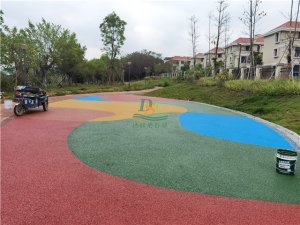 增城荔城街道路綠化彩色透水混凝土地坪 增城荔城街道路綠化彩色透水混凝土地坪