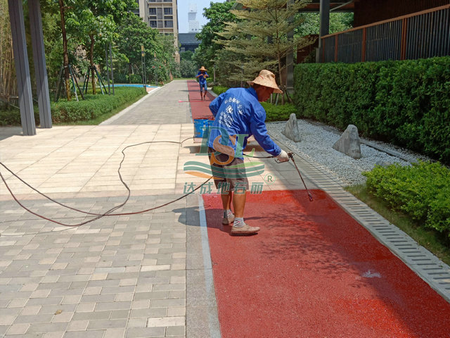 海德公園透水混凝土 1.jpg