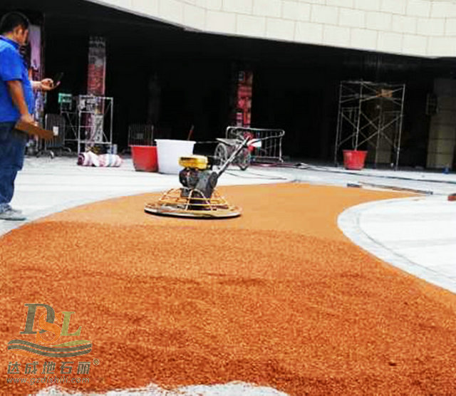 彩色透水冷鋪瀝青 TX3.jpg