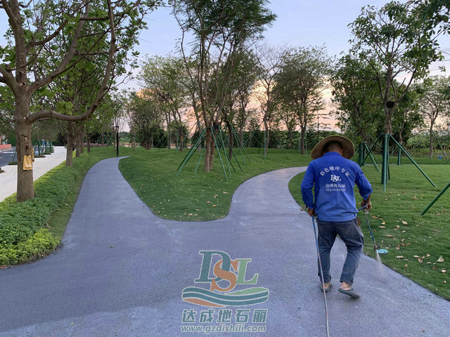 透水混凝土 東莞洪梅梅沙公園透水混凝土06.jpg