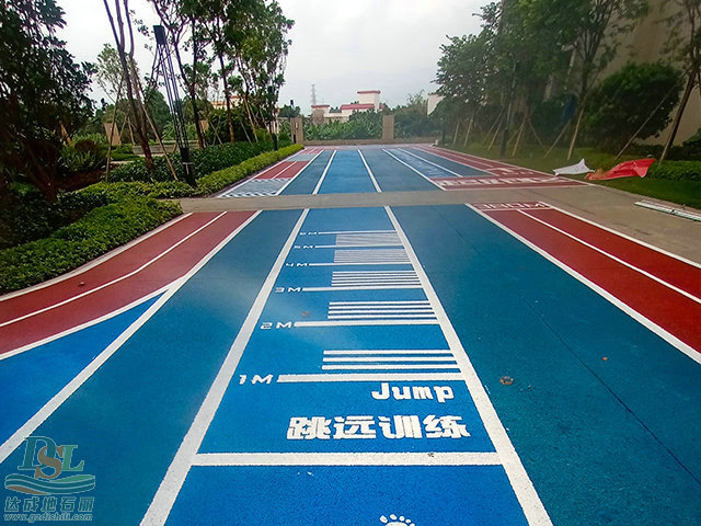 透水混凝土 順德中洲璞悅花園透水混凝土01.jpg