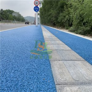 廣汕公路一標(biāo)透水混凝土項(xiàng)目完工 廣汕公路一標(biāo)透水混凝土項(xiàng)目完工